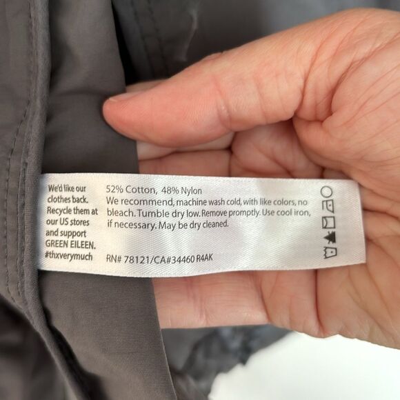 Eileen Fisher Women’s lightweight hooded packable gray charcoal jacket large! - Picture 9 of 11